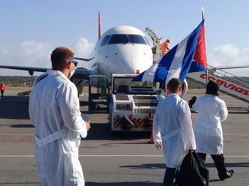 Viaja brigada médica de Cuba al estado de Zulia